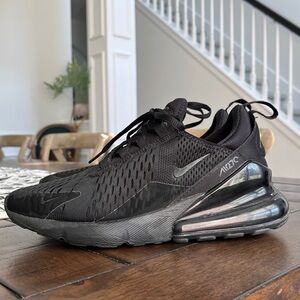 Nike Women’s Air Max 270